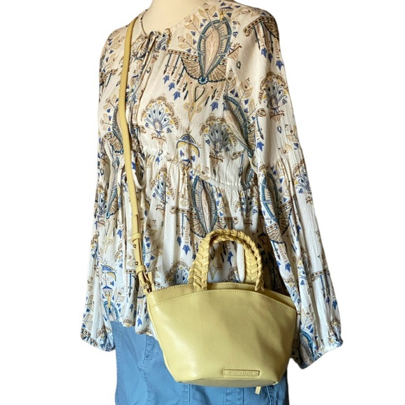 ⭐️HOST PICK⭐️ NWT Lucky Brand Kqin Leather Crossbody - Picture 2 of 16